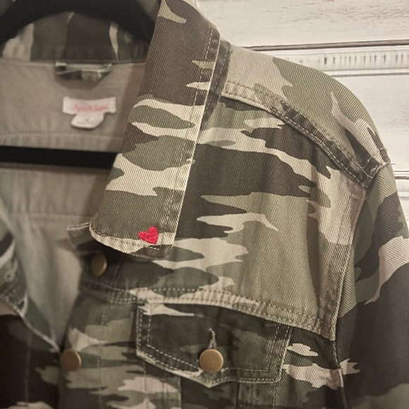 INGRID + ISABEL | Excellent Condition - Mama Camo Jacket, Size X-Large - Picture 6 of 8